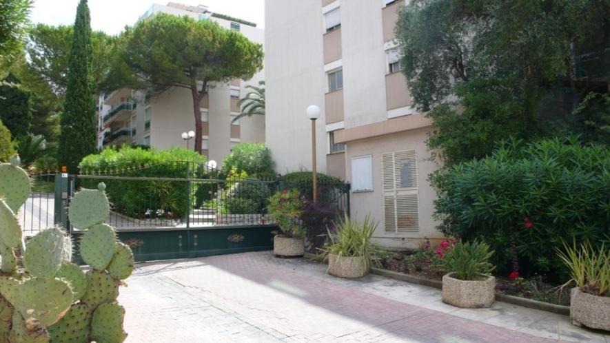 ניס Appartement Le Saint James מראה חיצוני תמונה